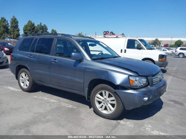  Salvage Toyota Highlander