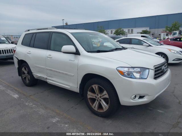  Salvage Toyota Highlander