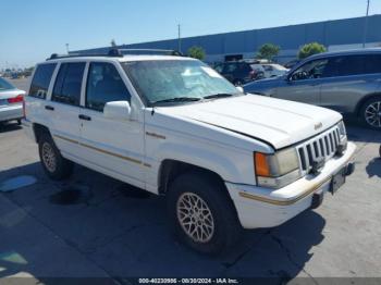  Salvage Jeep Grand Cherokee