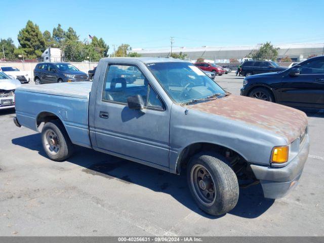  Salvage Isuzu Conventional