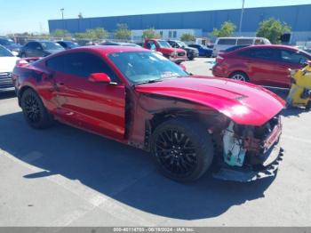  Salvage Ford Mustang