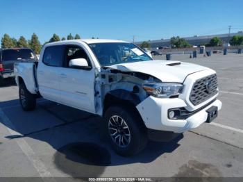  Salvage Toyota Tacoma