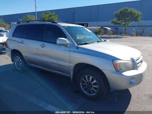  Salvage Toyota Highlander