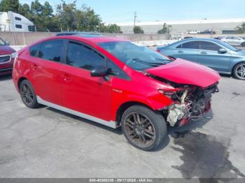  Salvage Toyota Prius