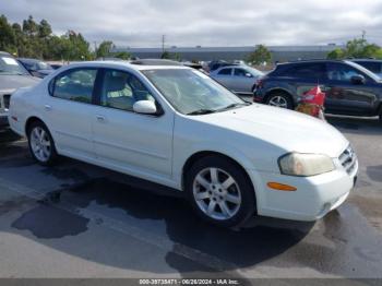  Salvage Nissan Maxima