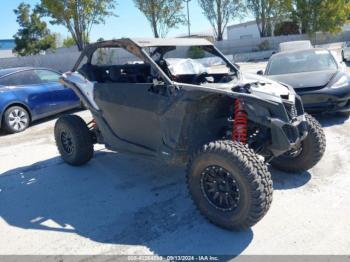  Salvage Can-Am Maverick X3