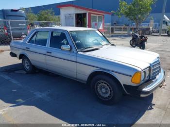  Salvage Mercedes-Benz 300