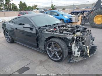  Salvage Ford Mustang