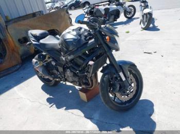  Salvage Suzuki Gsx-s750