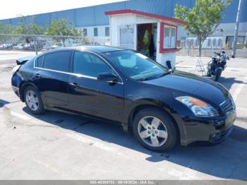  Salvage Nissan Altima