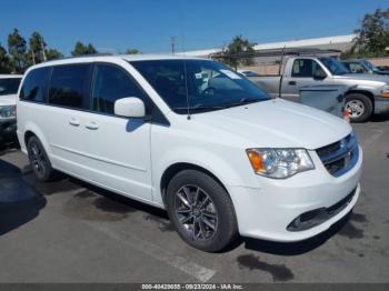  Salvage Dodge Grand Caravan