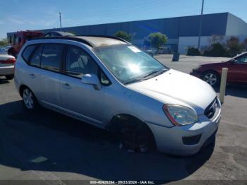  Salvage Kia Rondo