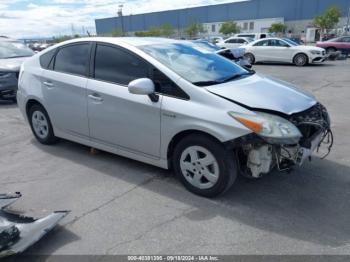  Salvage Toyota Prius