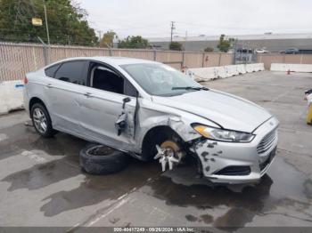  Salvage Ford Fusion