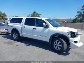  Salvage Nissan Titan