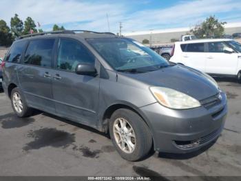  Salvage Toyota Sienna