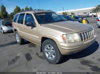  Salvage Jeep Grand Cherokee