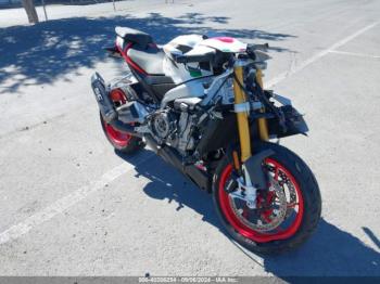  Salvage Aprilia Rs