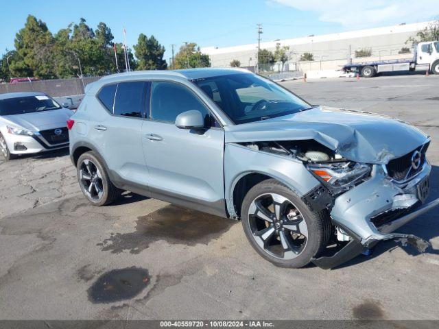  Salvage Volvo XC40