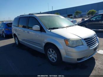  Salvage Chrysler Town & Country