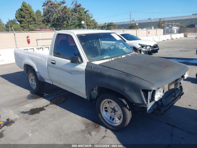  Salvage Toyota Pickup