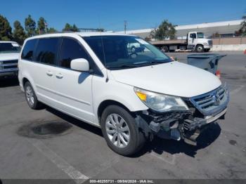  Salvage Volkswagen Routan