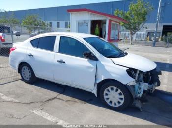  Salvage Nissan Versa