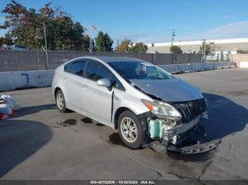  Salvage Toyota Prius