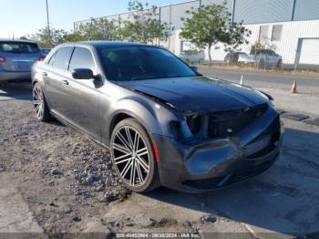  Salvage Chrysler 300