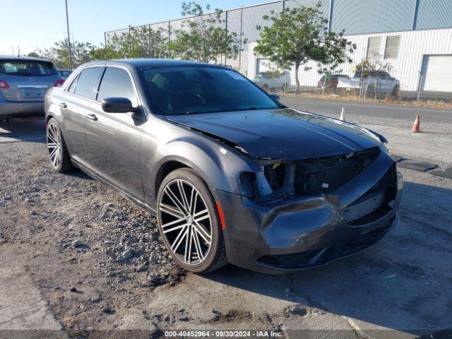  Salvage Chrysler 300