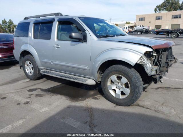  Salvage Nissan Pathfinder