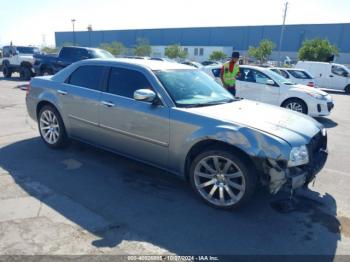  Salvage Chrysler 300