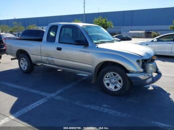  Salvage Toyota Tacoma