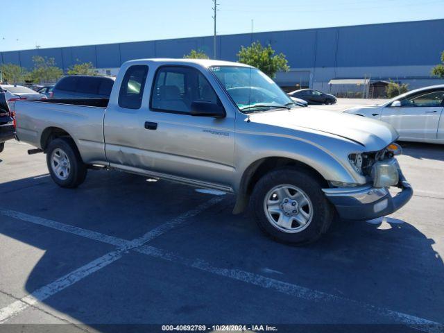  Salvage Toyota Tacoma