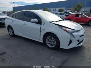  Salvage Toyota Prius