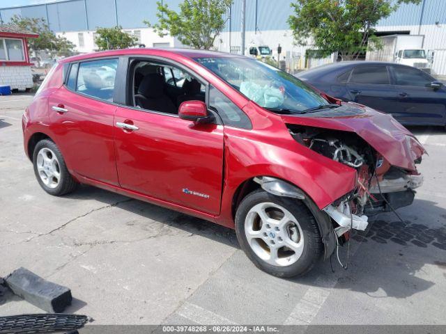  Salvage Nissan LEAF