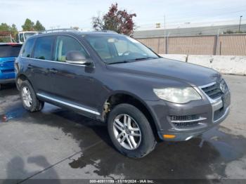  Salvage Volkswagen Touareg