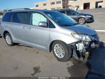  Salvage Toyota Sienna