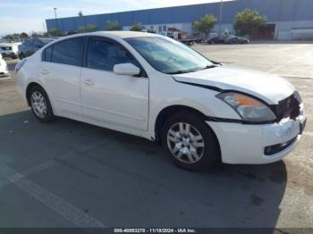  Salvage Nissan Altima