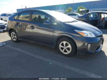  Salvage Toyota Prius