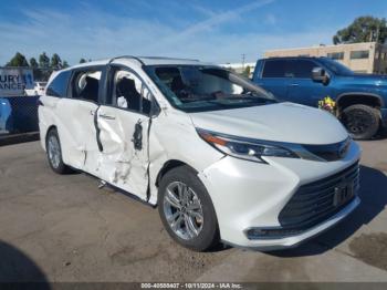  Salvage Toyota Sienna