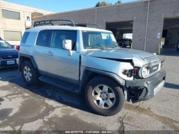  Salvage Toyota FJ Cruiser