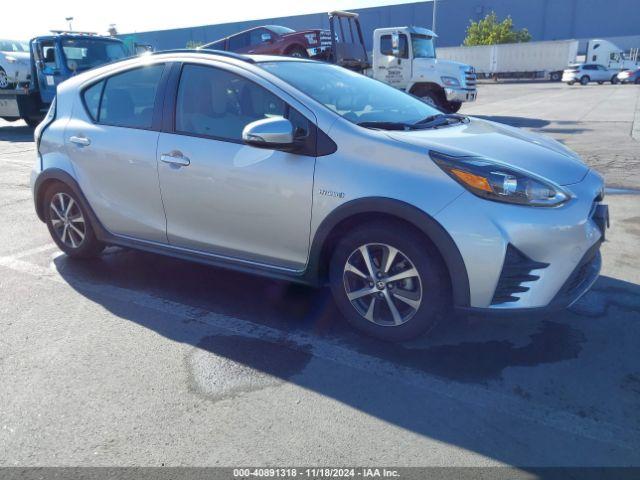  Salvage Toyota Prius c