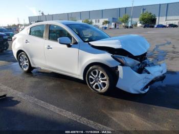  Salvage Toyota Yaris