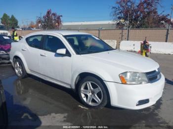  Salvage Dodge Avenger