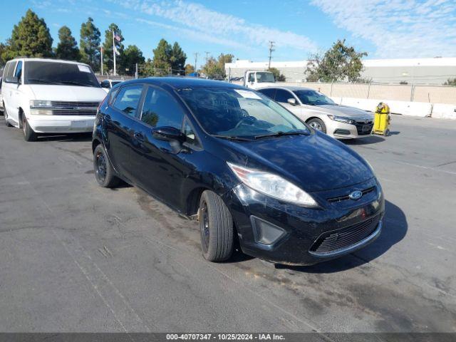  Salvage Ford Fiesta