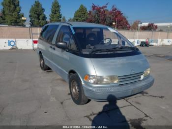  Salvage Toyota Previa