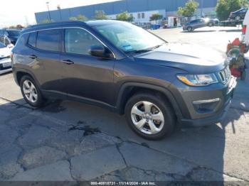  Salvage Jeep Compass