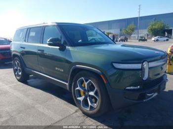  Salvage Rivian R1s