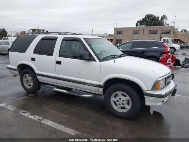  Salvage Chevrolet Blazer